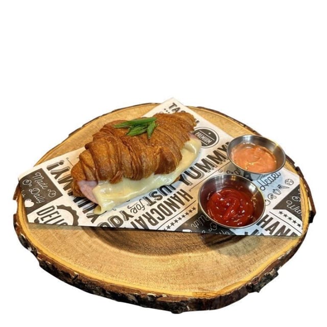 Cheese Croissant.